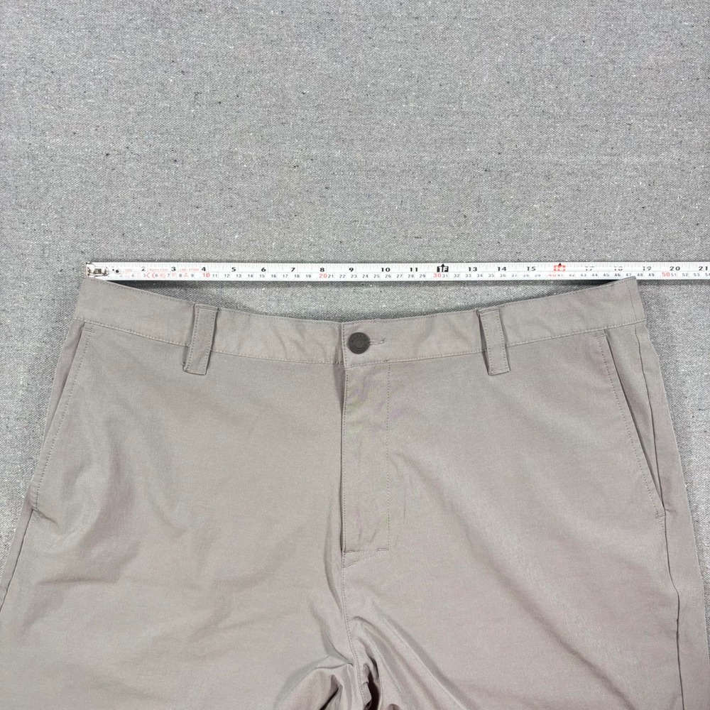 Banana Republic Shorts Men Size 40 Gray Ripstop Stretch Elastic Waist Casual - Picture 5 of 7